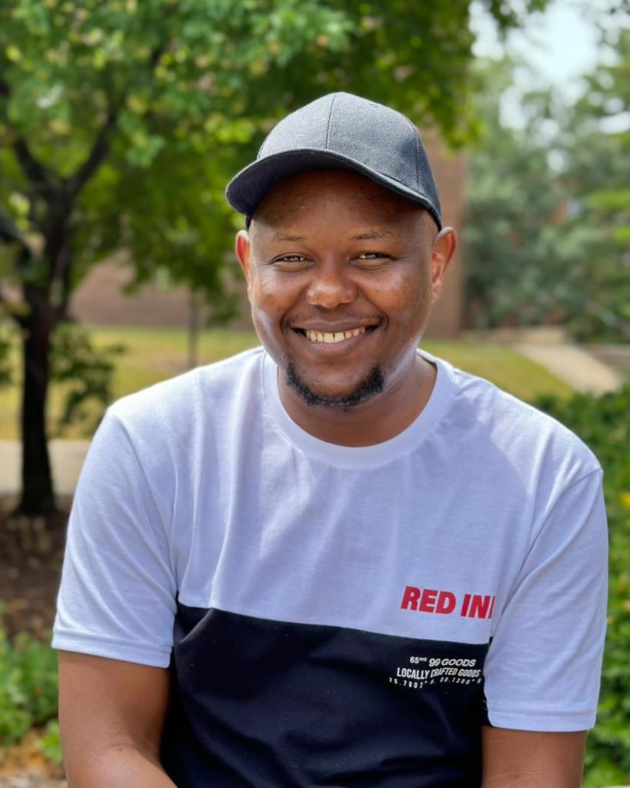 Portrait of Samora Kibagendi, CTO of Kitabu